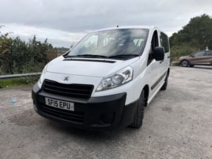 2015 Peugeot Expert Tepee 2.0 Hdi Tepee Comfort in White — image 3