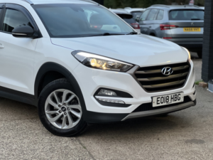 2018 Hyundai Tucson 1.6 Tucson Se Nav 1.6 Gdi 132ps Bd in White — image 3