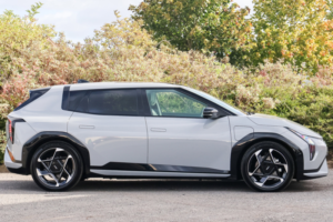 2025 Kia Ev4 81.4kwh Gt-Line S Hatchback 5dr Electric Auto (201 Bhp) in Grey — image 2