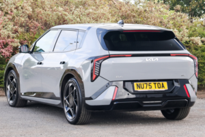 2025 Kia Ev4 81.4kwh Gt-Line S Hatchback 5dr Electric Auto (201 Bhp) in Grey — image 3