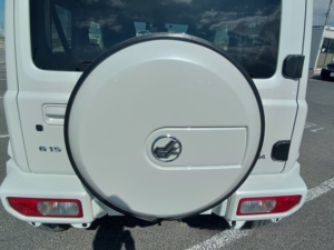 2025 Suzuki Jimny 1.5 Auto 3 Door 2025 4WD Little G Spec in White — image 5