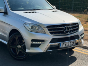 2013 Mercedes-Benz M Class 3.0 Ml350 V6 Bluetec Amg Sport G-Tronic 4WD Euro 6 (s/s) 5dr in Silver — image 3
