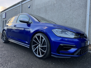 2019 Volkswagen Golf 2.0 Tsi R in Blue — image 6