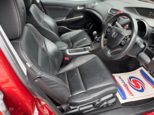 2014 Honda Civic 1.6 I-Dtec Ex Plus Tourer Euro 5 (s/s) 5dr in Red — image 2