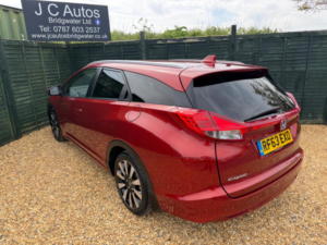2014 Honda Civic 1.6 I-Dtec Ex Plus Tourer Euro 5 (s/s) 5dr in Red — image 5
