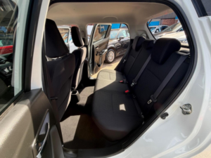2019 Suzuki Swift 1.2 Dualjet Sz3 Euro 6 (s/s) 5dr in White — image 5