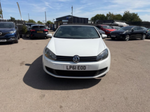 2012 Volkswagen Golf 1.6 Tdi Bluemotion Tech Se Cabriolet Euro 5 (s/s) 2dr in White — image 3