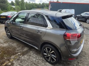 2017 Citroen C4 Picasso 1.6 Bluehdi Flair in Grey — image 5