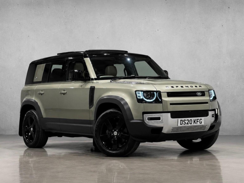 2020 Land Rover Defender 110 2.0 Sd4 First Edition Auto 4WD Euro 6 (s/s) 5dr in Green — image 1