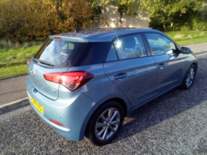 2016 Hyundai I20 I20 Se 1.1 Crdi 75ps in Blue — image 6