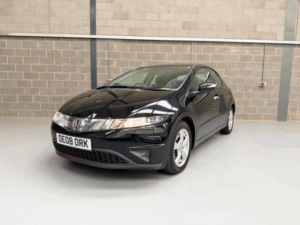 2008 Honda Civic 2.2 I-Ctdi Se 5dr in Black — image 3