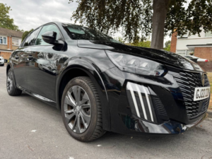 2022 Peugeot E-208 50kwh Allure Premium Hatchback 5dr Electric Auto (7kw Charger) (136 Ps) in Black — image 2