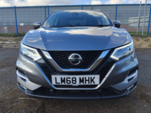2018 Nissan Qashqai 1.5 Dci Tekna in Grey — image 2