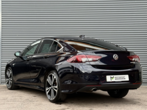 2018 Vauxhall Insignia 2.0 Turbo D Blueinjection Sri Vx Line Nav in Blue — image 4