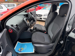2016 Renault Captur 1.5 Dci Energy Dynamique Nav Euro 6 (s/s) 5dr in Black — image 4