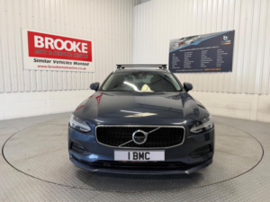 2019 Volvo V90 2.0 D4 Momentum Plus Auto Euro 6 (s/s) 5dr in Blue — image 5