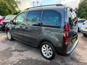 2017 Peugeot Partner Tepee 1.2 Puretech Outdoor MPV 5dr Petrol Manual Euro 6 (s/s) (110 Ps) in Grey — image 4