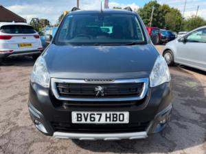 2017 Peugeot Partner Tepee 1.2 Puretech Outdoor MPV 5dr Petrol Manual Euro 6 (s/s) (110 Ps) in Grey — image 6