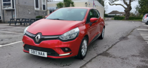 2017 Renault Clio 1.2 Dynamique Nav 1.2 16v 75 in Red — image 3