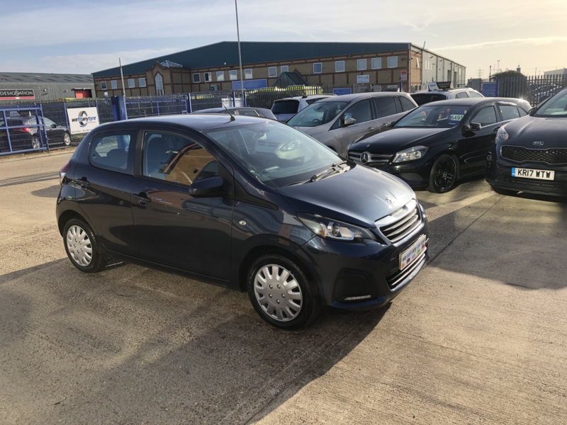 2014 Peugeot 108 1.0 Vti Active in Blue — image 1