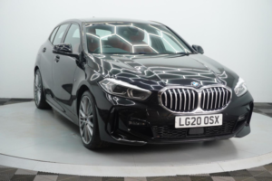 2020 BMW 1 Series 1.5 118i M Sport Euro 6 (s/s) 5dr in Black — image 5