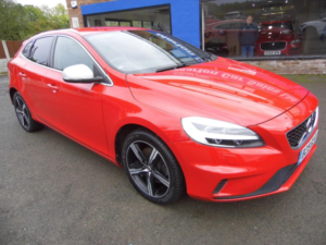 2019 Volvo V40