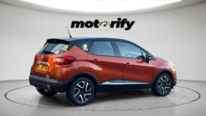 2014 Renault Captur 1.5 Dci Energy Dynamique Medianav Euro 5 (s/s) 5dr in Orange — image 5