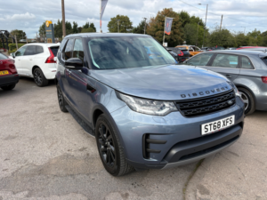 2018 Land Rover Discovery 2.0 Sd4 Se SUV 5dr Diesel Auto 4WD Euro 6 (s/s) (240 Ps) in Blue — image 3