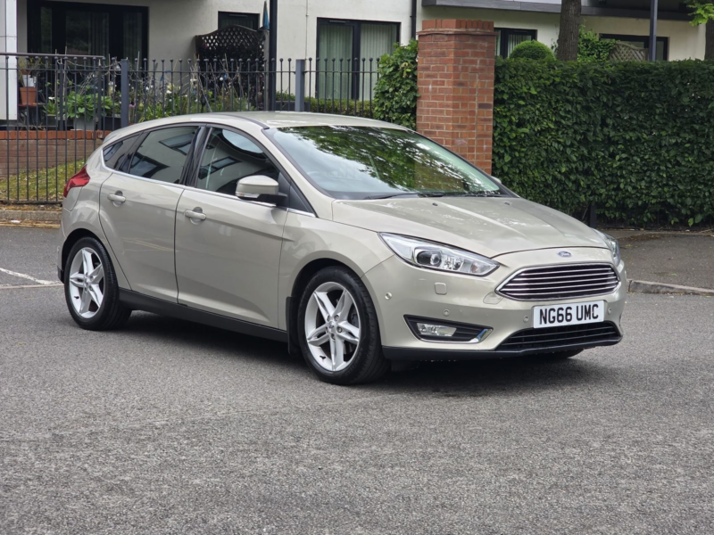 2016 Ford Focus 1.5t Ecoboost Titanium X Hatchback 5dr Petrol Manual Euro 6 (s/s) (182 Ps) in Silver — image 1
