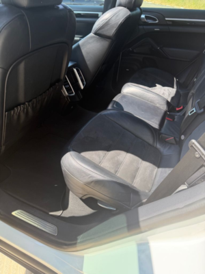 2017 Porsche Cayenne 3.0 Td V6 Platinum Edition SUV 5dr Diesel Tiptronics 4WD Euro 6 (s/s) (262 Ps) in White — image 6