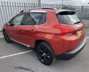 2016 Peugeot 2008 Feline 1.2 Puretech in Red — image 4