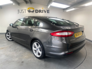 2019 Ford Mondeo 1.5t Ecoboost Titanium Edition Hatchback 5dr Petrol Auto Euro 6 (s/s) (165 Ps) in Grey — image 3