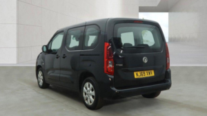 2019 Vauxhall Combo Life 1.5 Turbo D Blueinjection Energy Euro 6 (s/s) 5dr in Black — image 3