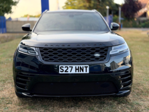 2019 Land Rover Range Rover Velar 2.0 D240 R-Dynamic Se Auto 4WD Euro 6 (s/s) 5dr in Black — image 5