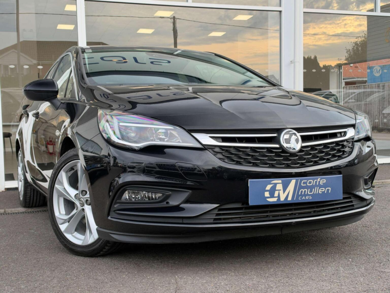 2018 Vauxhall Astra 1.6 Cdti Blueinjection Sri Euro 6 (s/s) 5dr in Black — image 1