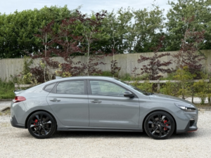 2019 Hyundai I30 2.0 T-Gdi N Performance in Grey — image 2