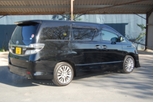 2013 Toyota Vellfire 3.5z Golden Eyes in Black — image 4
