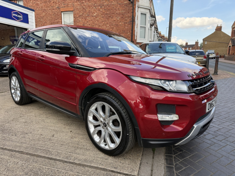 2013 Land Rover Range Rover Evoque Dynamic in Red — image 1