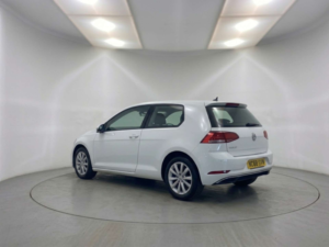 2019 Volkswagen Golf 1.6 Golf Match Tdi 3dr in White — image 5