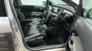 2015 Citroen C4 Cactus 1.2 Puretech Flair Silver 5dr Panroof+satnav+lowtax in Silver — image 5