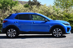2021 Kia Stonic 1.0 T-Gdi Mhev Gt-Line SUV 5dr Petrol Hybrid Manual Euro 6 (s/s) (118 Bhp) in Blue — image 2