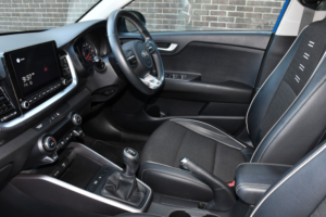 2021 Kia Stonic 1.0 T-Gdi Mhev Gt-Line SUV 5dr Petrol Hybrid Manual Euro 6 (s/s) (118 Bhp) in Blue — image 4