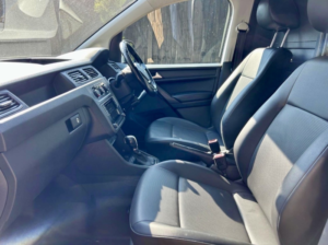 2016 Volkswagen Caddy 2.0 Tdi C20 Highline 102 DSG Auto Swb Eu6 Ulez in Silver — image 4