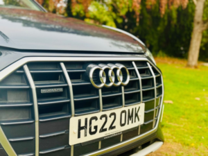 2022 Audi Q5 2.0 Tfsie 50 Sport SUV 5dr Petrol Plug-In Hybrid S Tronic Quattro Euro 6 (s/s) 17.9kwh (299 Ps) in Grey — image 4