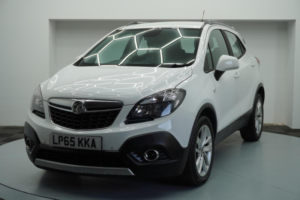 2016 Vauxhall Mokka 1.4i Turbo Exclusiv Auto 2WD Euro 6 5dr in White — image 2
