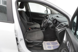 2016 Vauxhall Mokka 1.4i Turbo Exclusiv Auto 2WD Euro 6 5dr in White — image 3