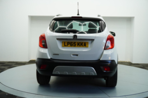 2016 Vauxhall Mokka 1.4i Turbo Exclusiv Auto 2WD Euro 6 5dr in White — image 5