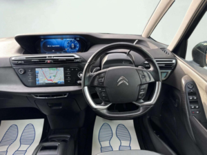 2015 Citroen Grand C4 Picasso 1.6 Bluehdi Vtr+ Eat6 Euro 6 (s/s) 5dr in Black — image 3