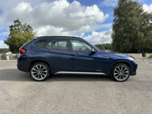 2013 BMW X1 2.0 X1 Xdrive20d Xline in Blue — image 2