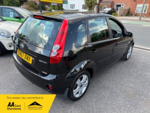 2007 Ford Fiesta Zetec Climate Tdci in Black — image 3